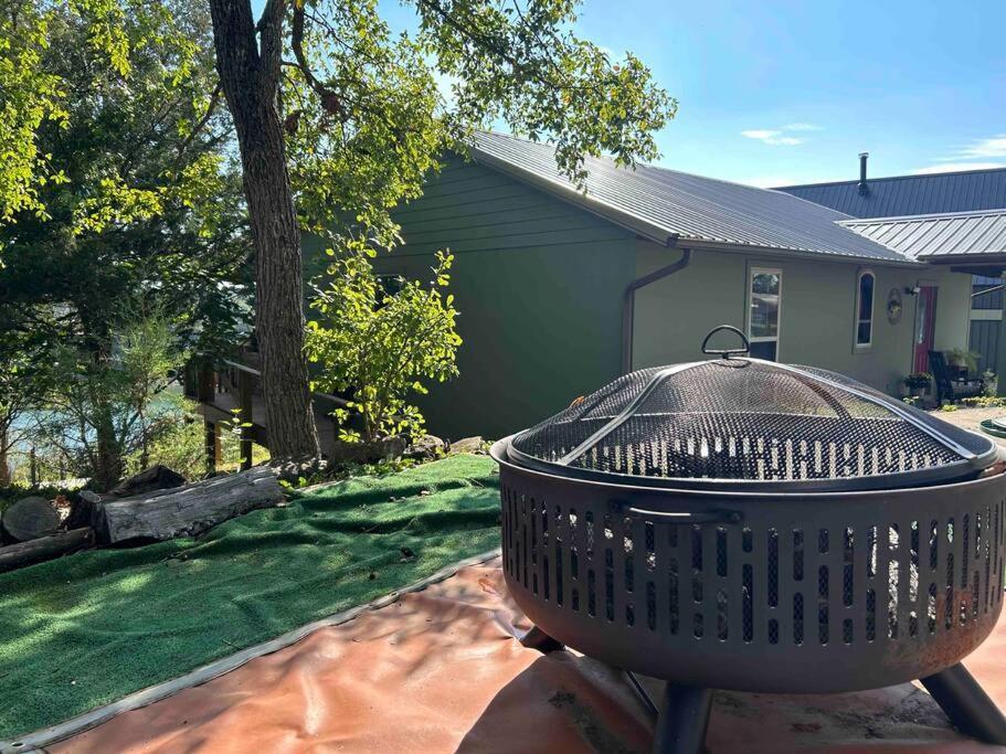 Camp Fisher Cottage Cassville Экстерьер фото